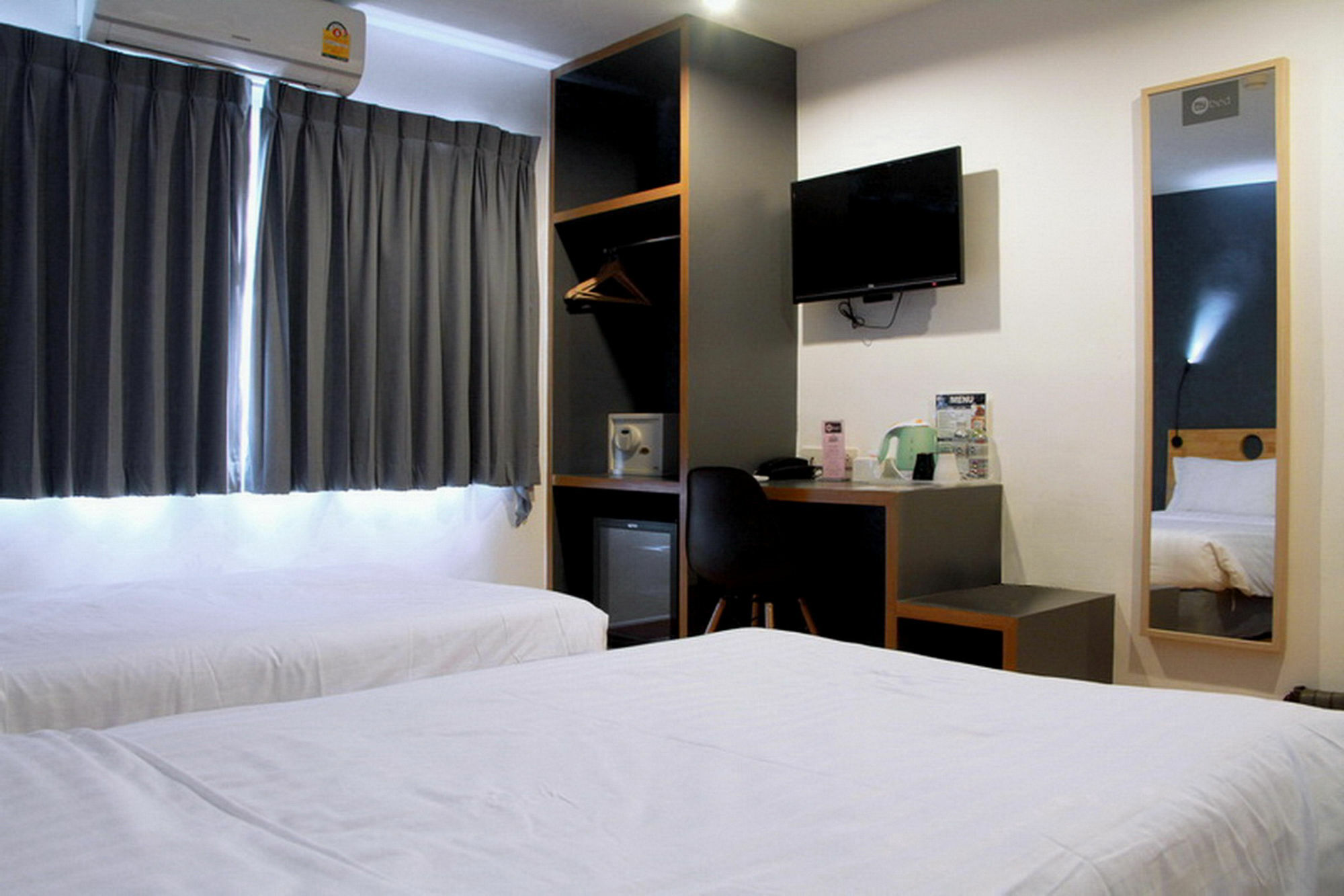 Mybed Sathorn Hotel Bangkok Dış mekan fotoğraf